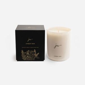 Johnny Was Amber 1848 Scented Candle by - White